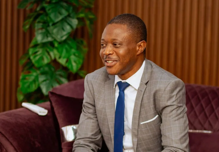 20ème FIL : Dr Alexandre de Souza donne des précisions